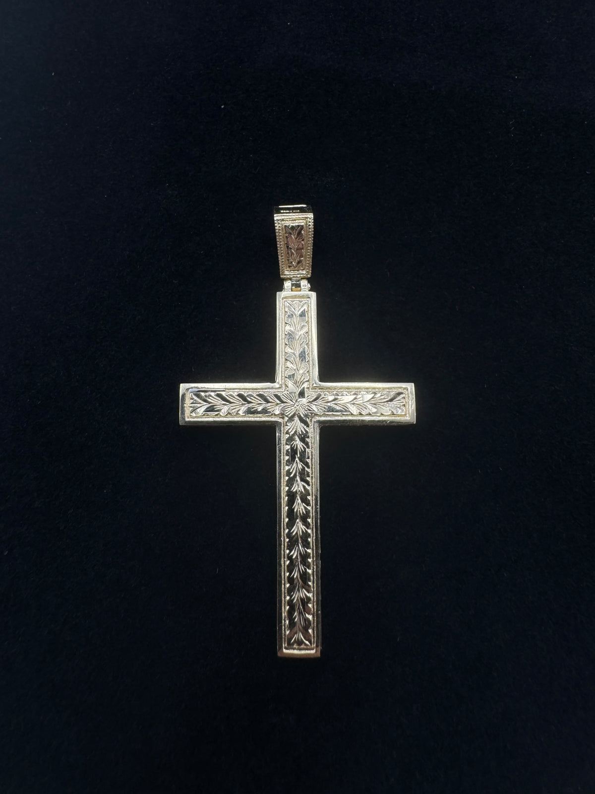 50 MM CROSS PENDANT 14K